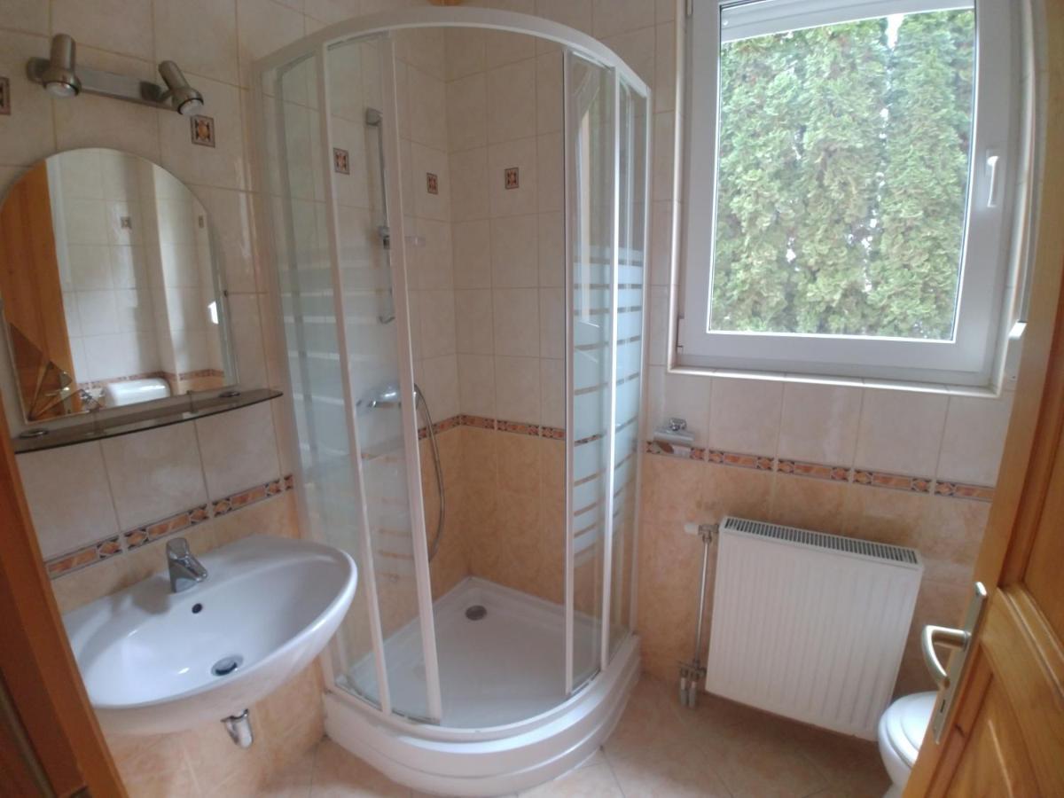 Apartament Arnyas